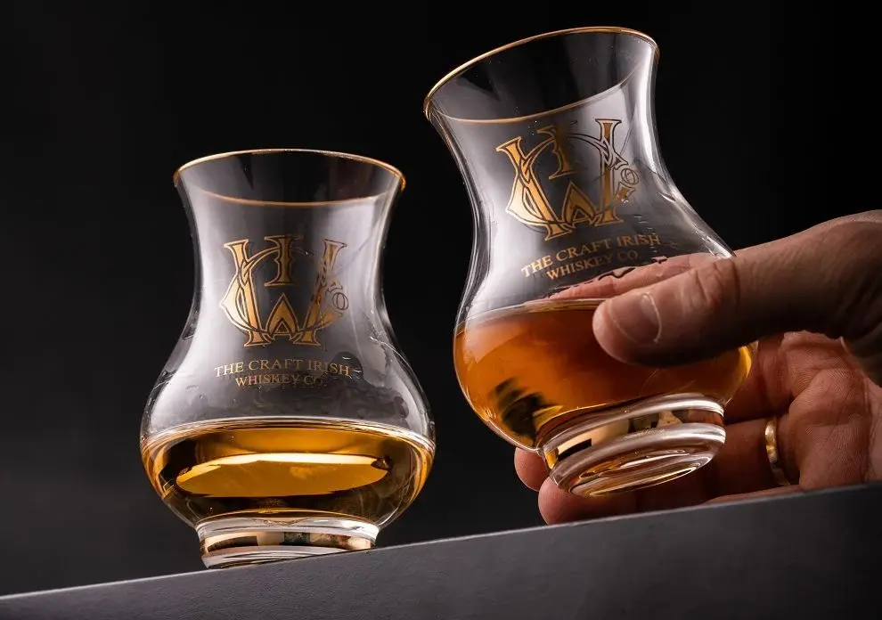 The Érimón Glass